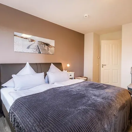 Haus Strandlaeufer 1 7 Strand-idylle * 부숨